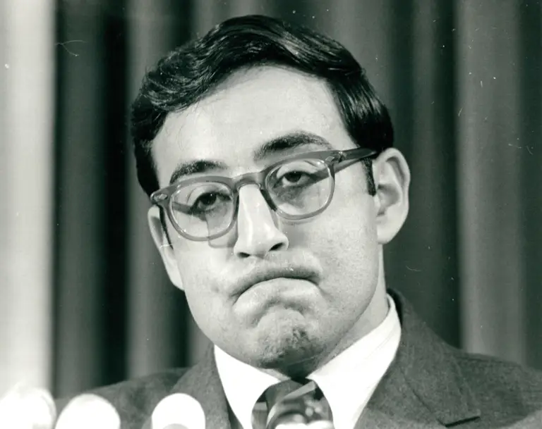 Panetta, Leon, 1970 - 1 of 1 preview