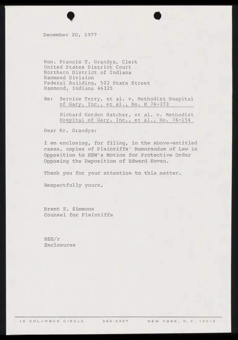 Correspondence from Simmons to Clerk Re: Memorandum of Law preview