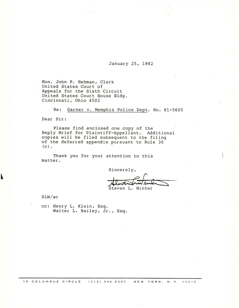 Correspondence from Winter to Clerk Re: Reply Brief for Plaintiff-Appellant preview