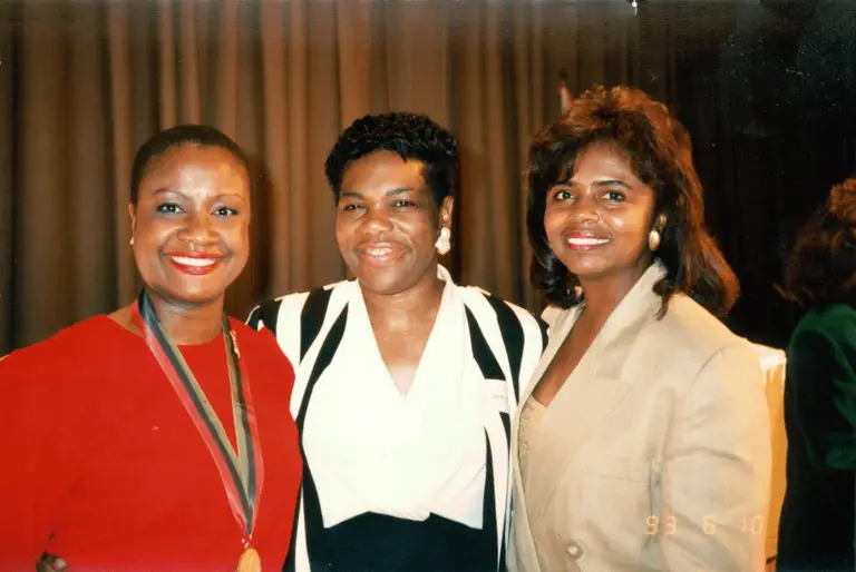 Jones, Elaine; and Others (scrapbook), 1980s - 32 of 42 preview